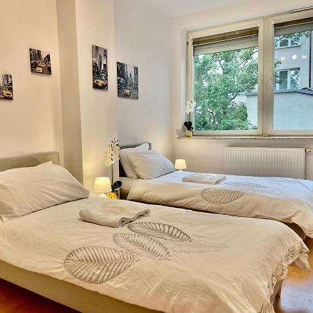 Warsaw Concierge Wola Ratusz Apartamento Exterior foto