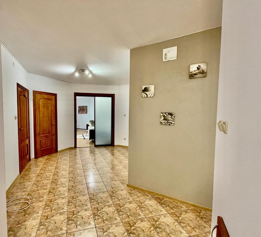 Warsaw Concierge Wola Ratusz Apartamento Exterior foto
