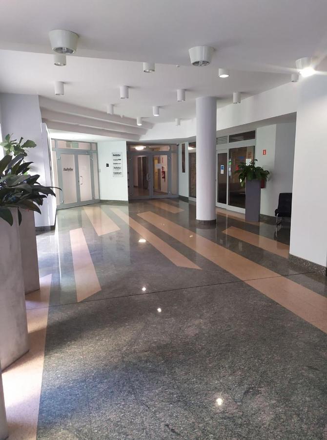 Warsaw Concierge Wola Ratusz Apartamento Exterior foto