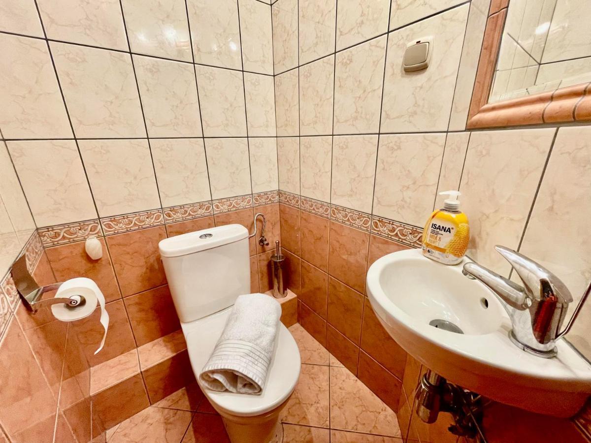 Warsaw Concierge Wola Ratusz Apartamento Exterior foto
